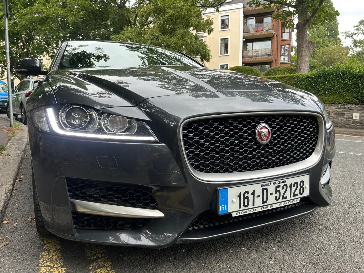 2016 JAGUAR XF R SPORT ONLY 43,000 MILES - Image 3
