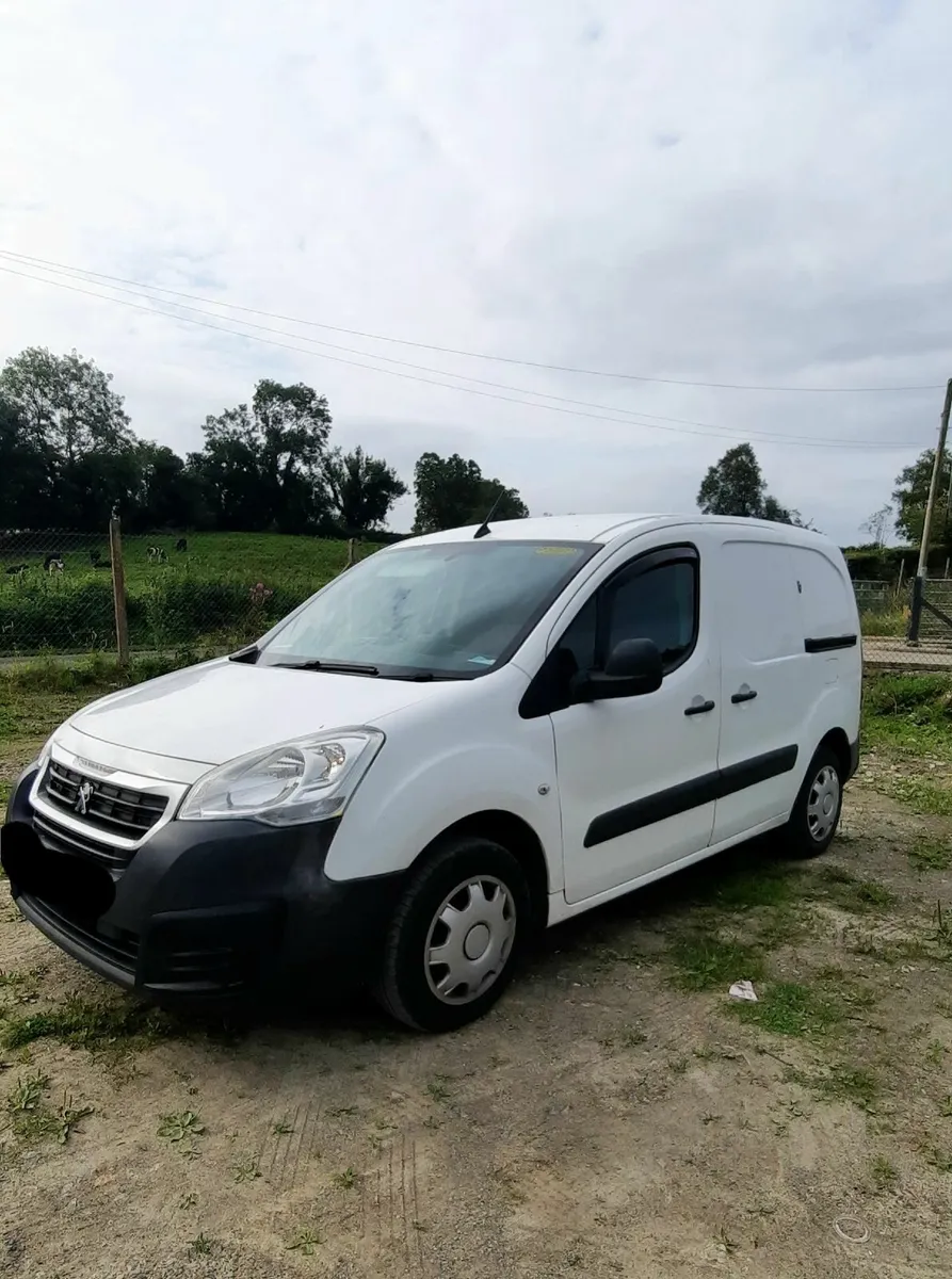 2017 Peugeot Partner - Image 4
