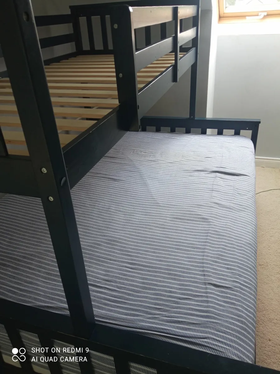 Bunk beds 🛏️ - Image 3