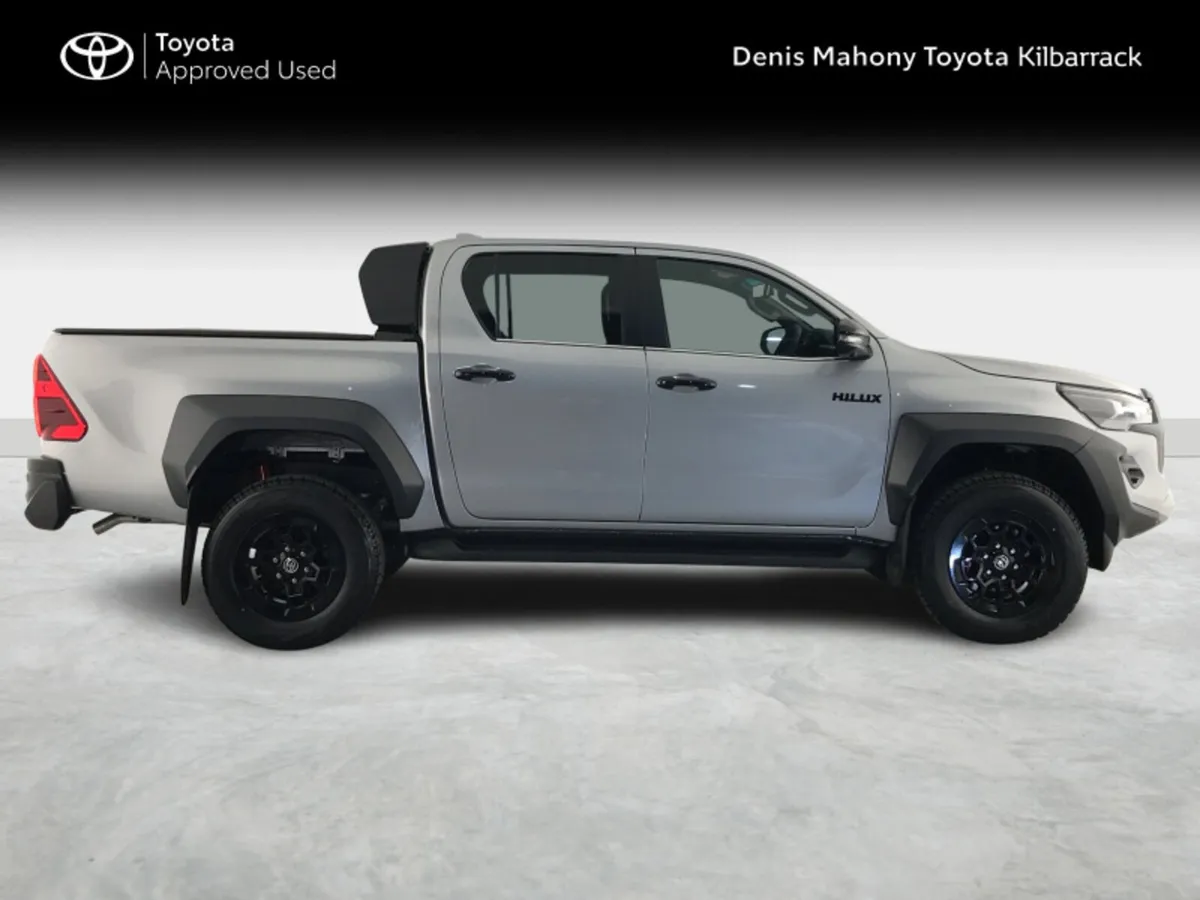 Toyota Hilux Hilux GR PRICE INCL VAT - Image 3
