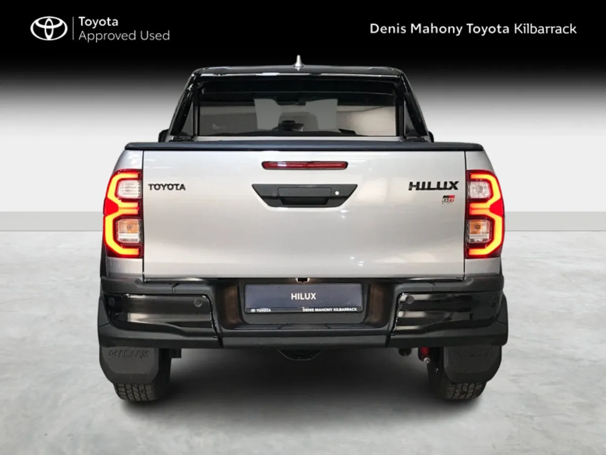 Toyota Hilux Hilux GR PRICE INCL VAT - Image 4