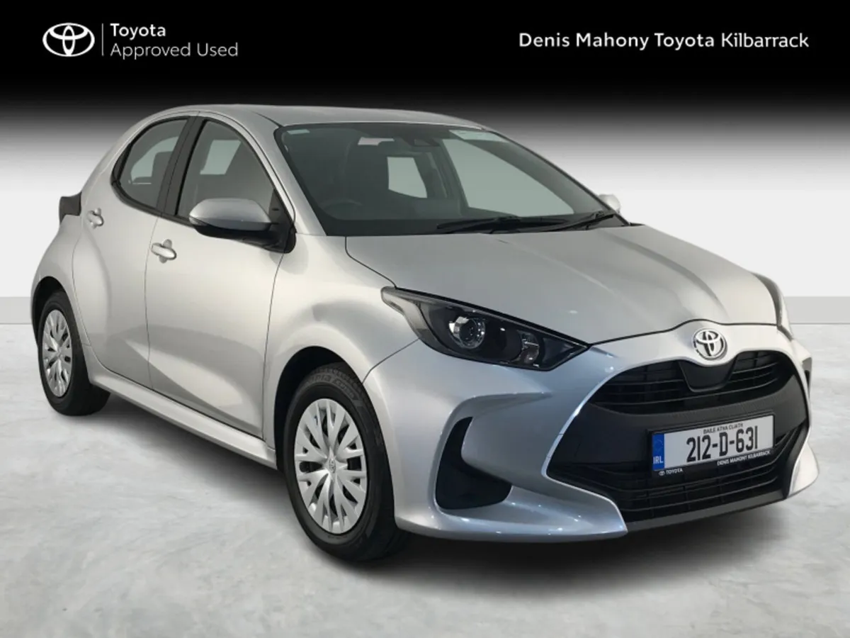 Toyota Yaris Yaris Aura - Image 1