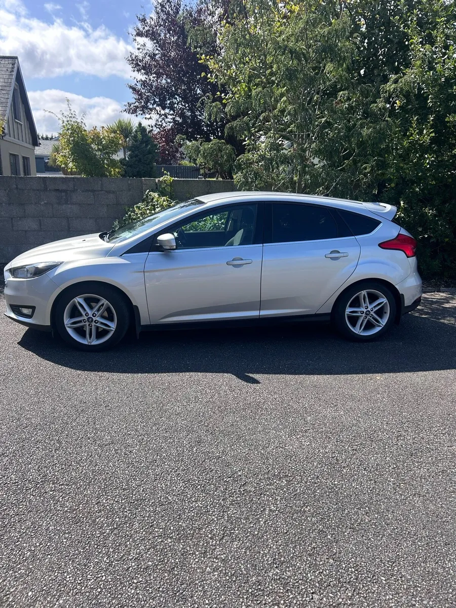 Ford Focus Zetec 1.5TD - Image 2