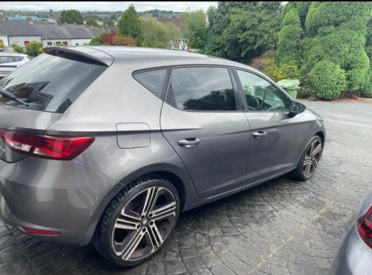 SEAT Leon 2014 1.6 TDI CR SE Tech Pack - Image 2
