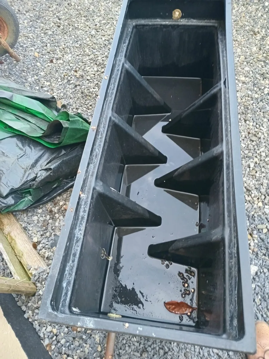 Water tank - Image 1