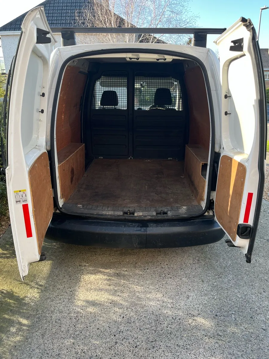 Vw caddy - Image 3
