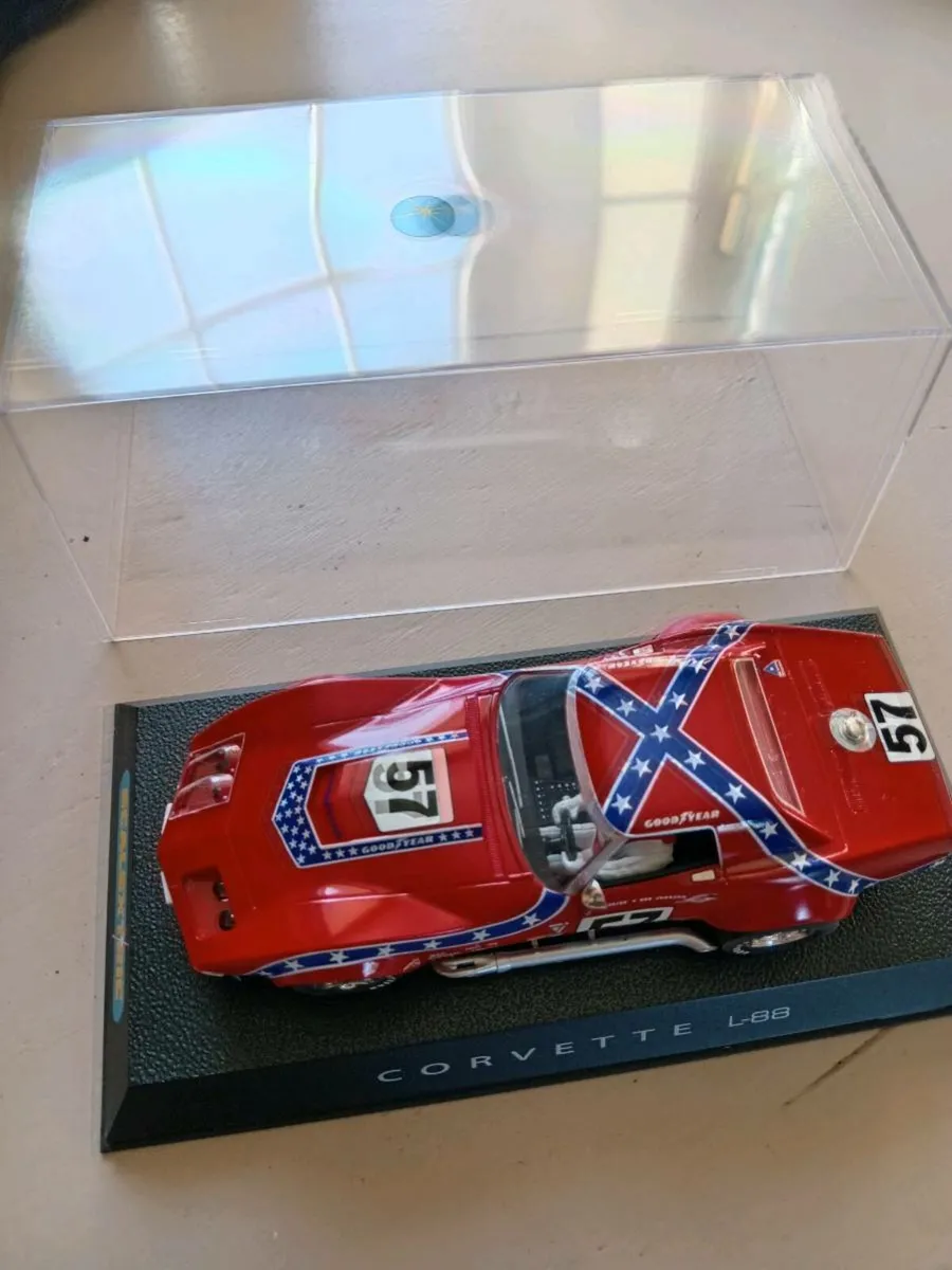 Scalextric cars. - Image 3