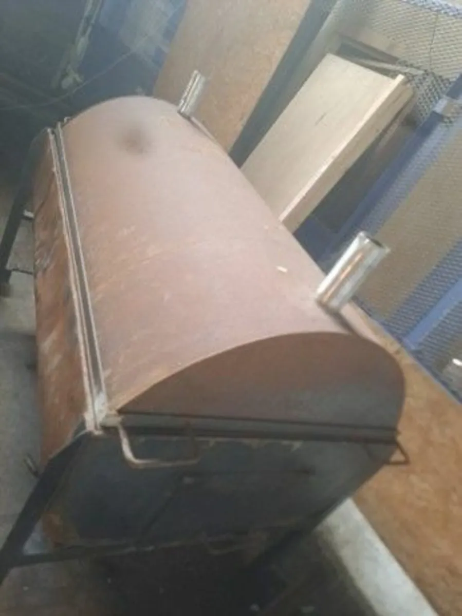 BBQ Smoker - Image 3