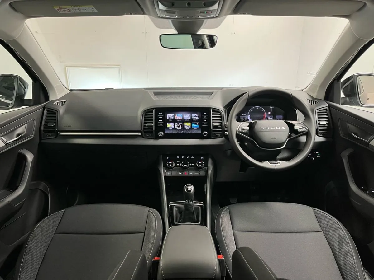 Skoda Karoq Selection 2.0tdi 115BHP - Reversing C - Image 4