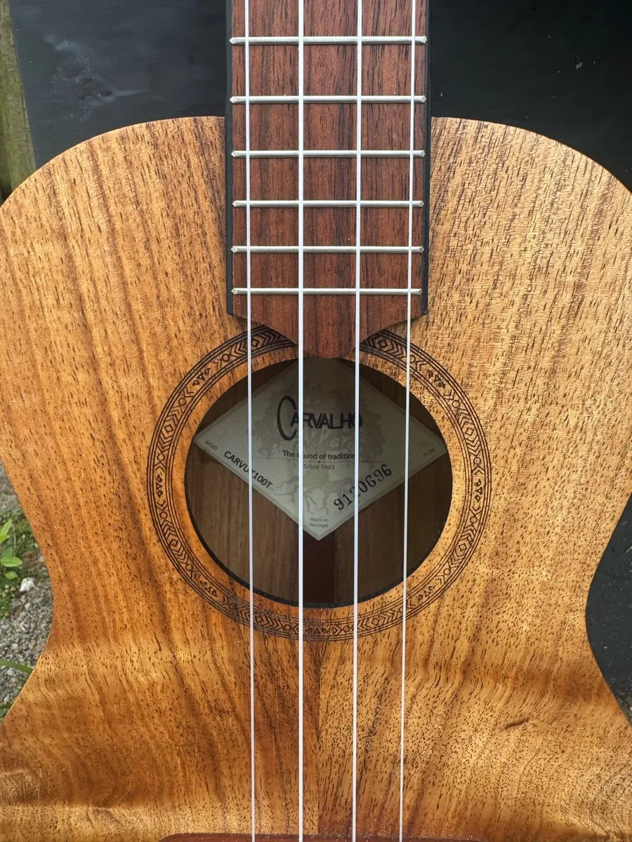 Carvalho Tenor Ukulele - Image 2