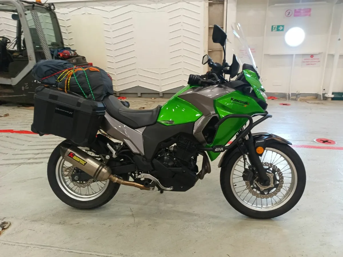 Kawasaki Versys-X 300 - Image 4