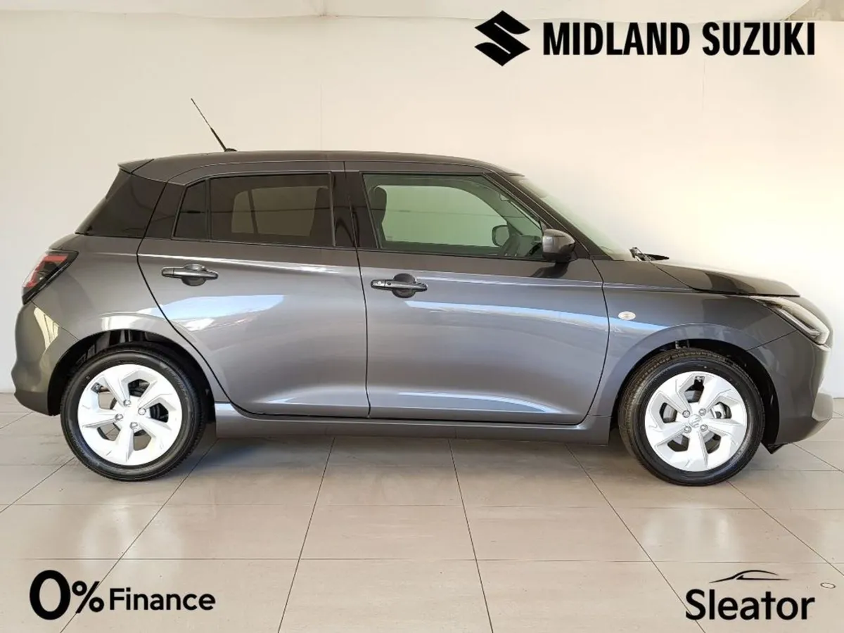 Suzuki Swift Motion Automatic - Image 2