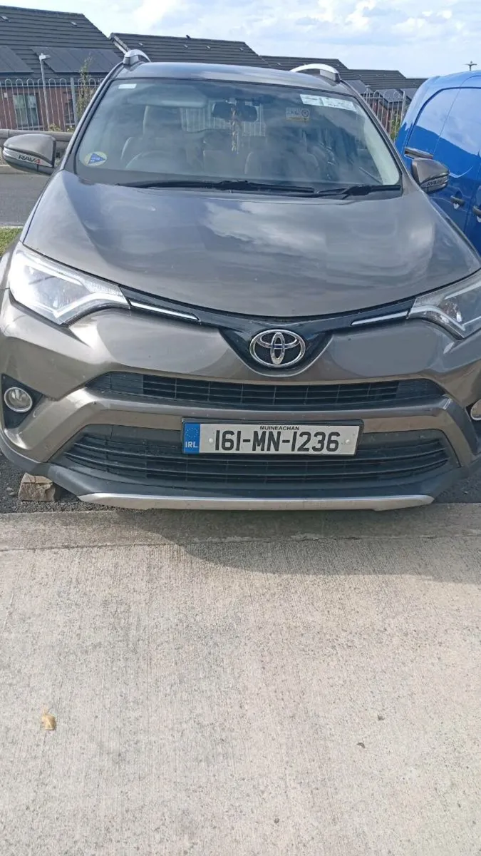 Toyota RAV4 - Image 1
