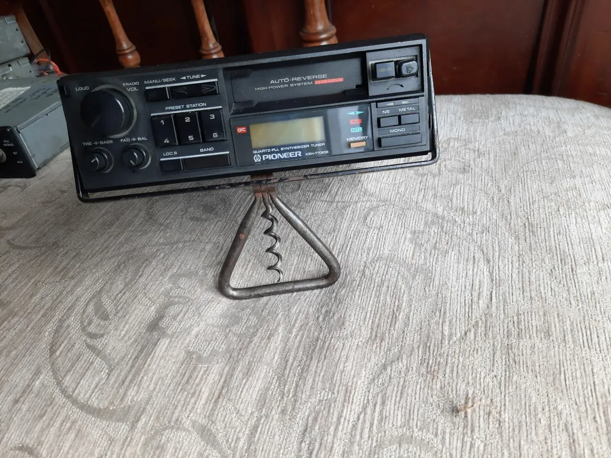 VINTAGE  RADIOS. HUGE COLLECTION 1960s onwards - Image 1
