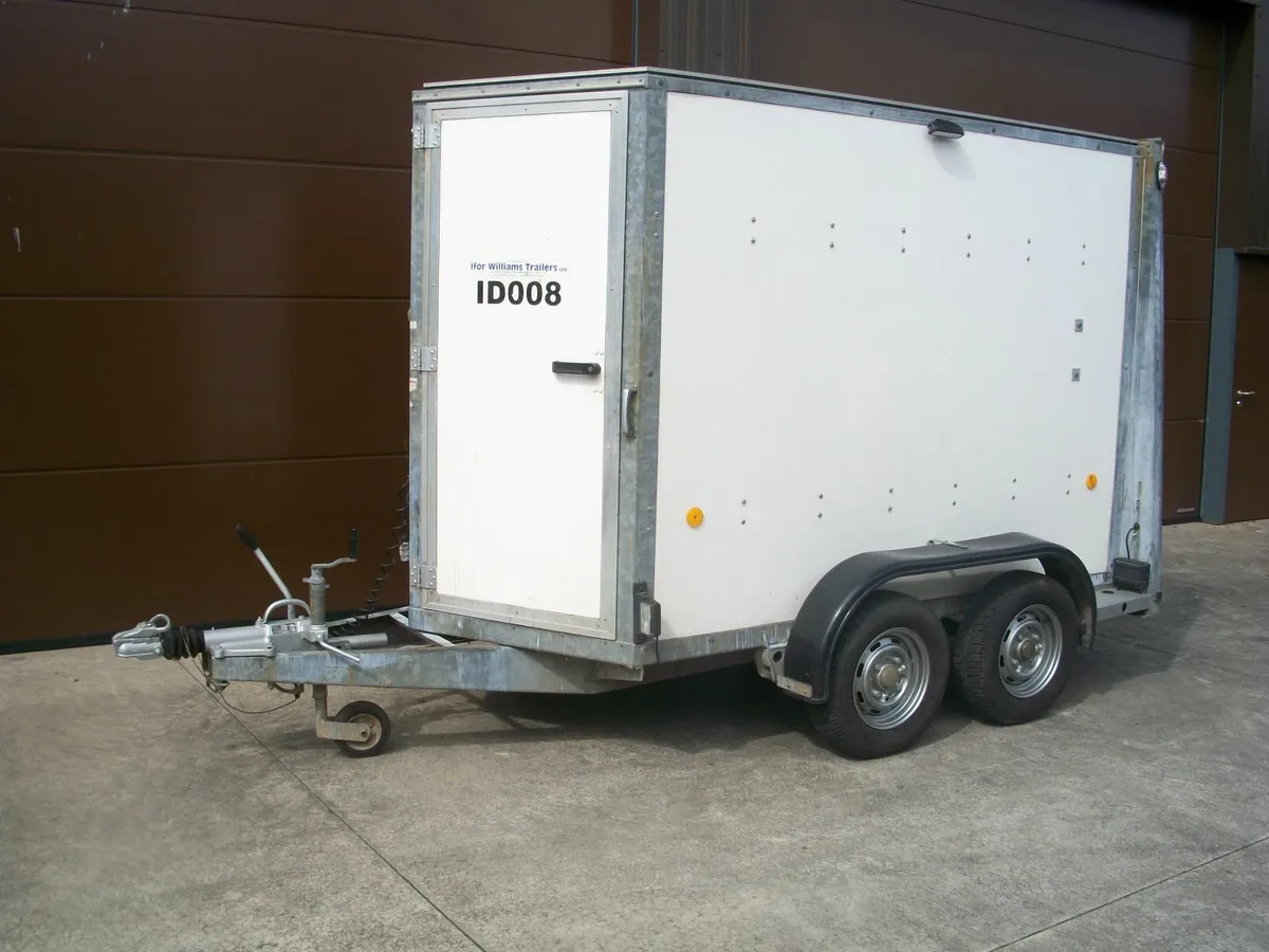 trailer - Image 1