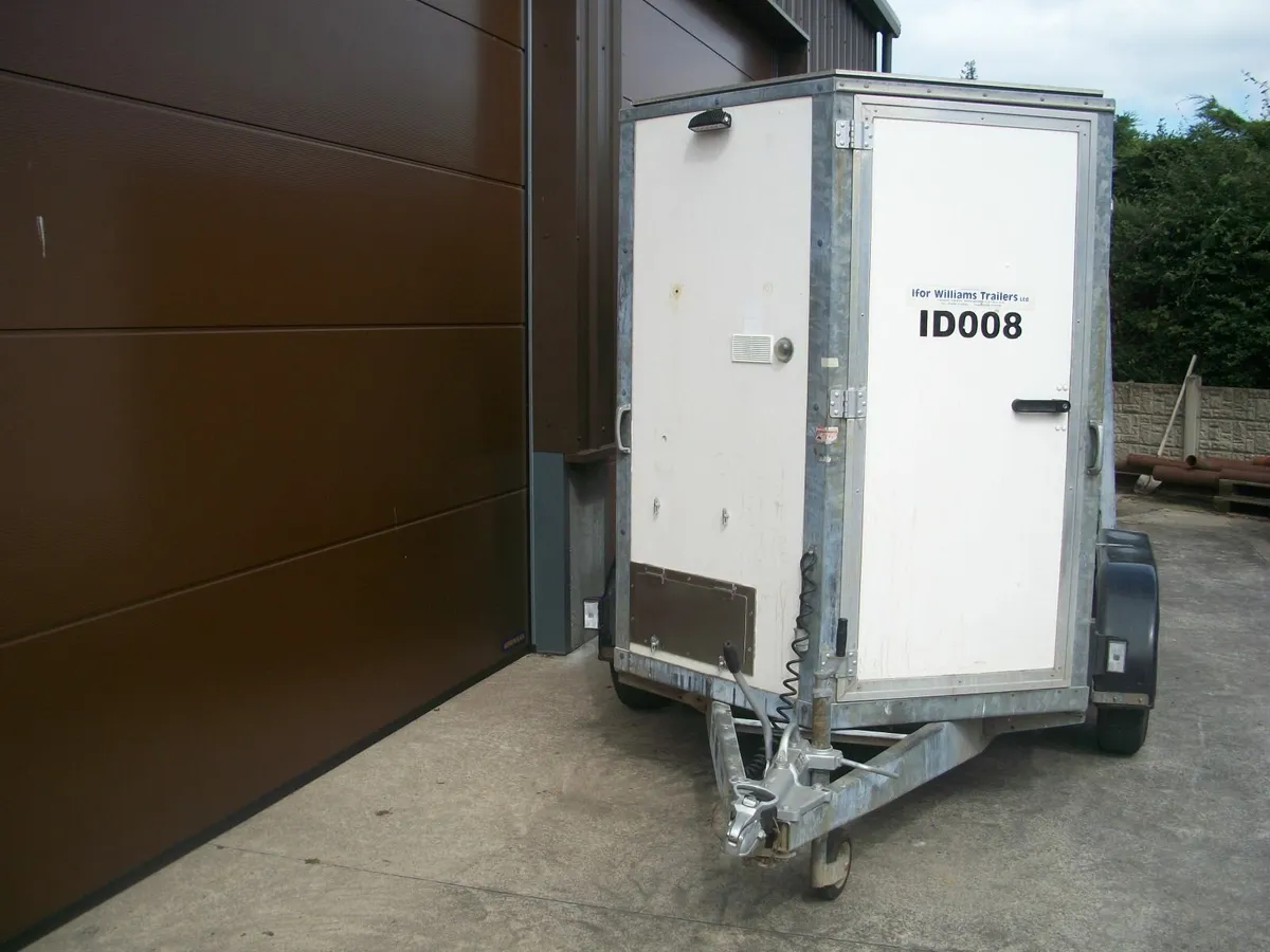 trailer - Image 2