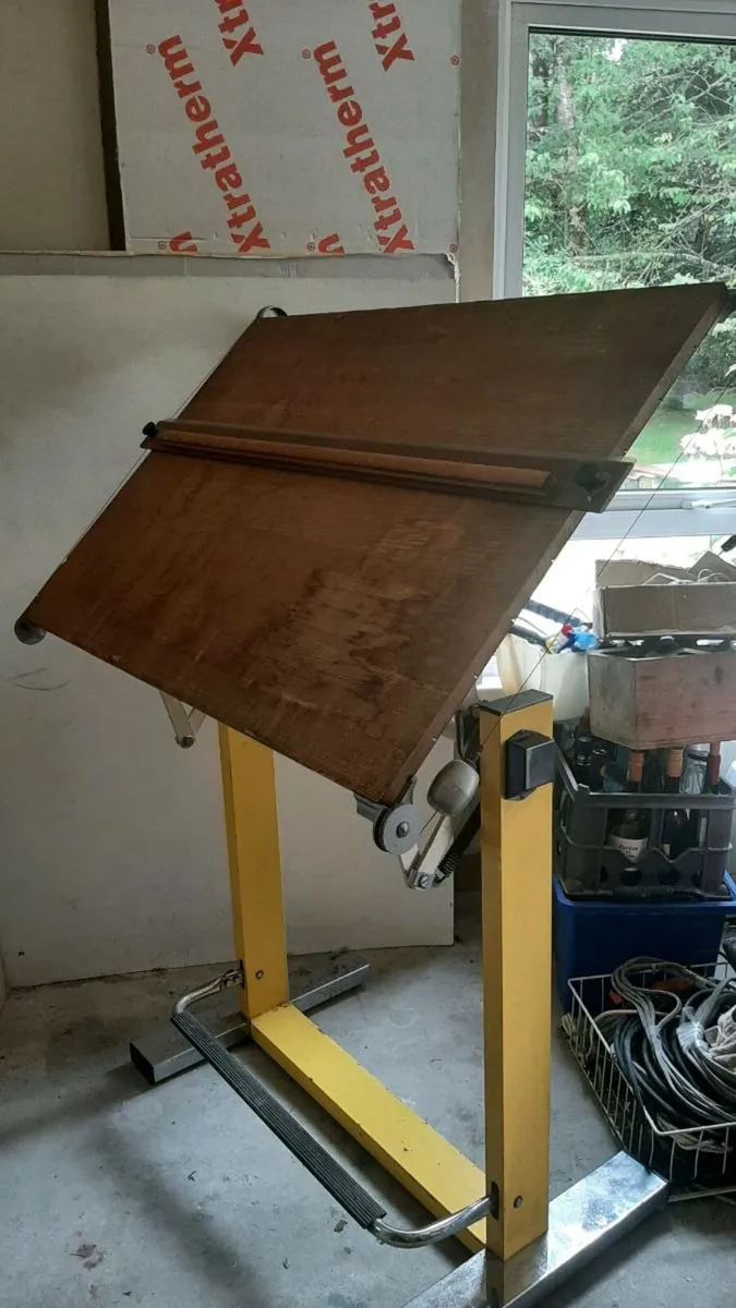 Architecture/ Mechanical Drawing board - Image 2