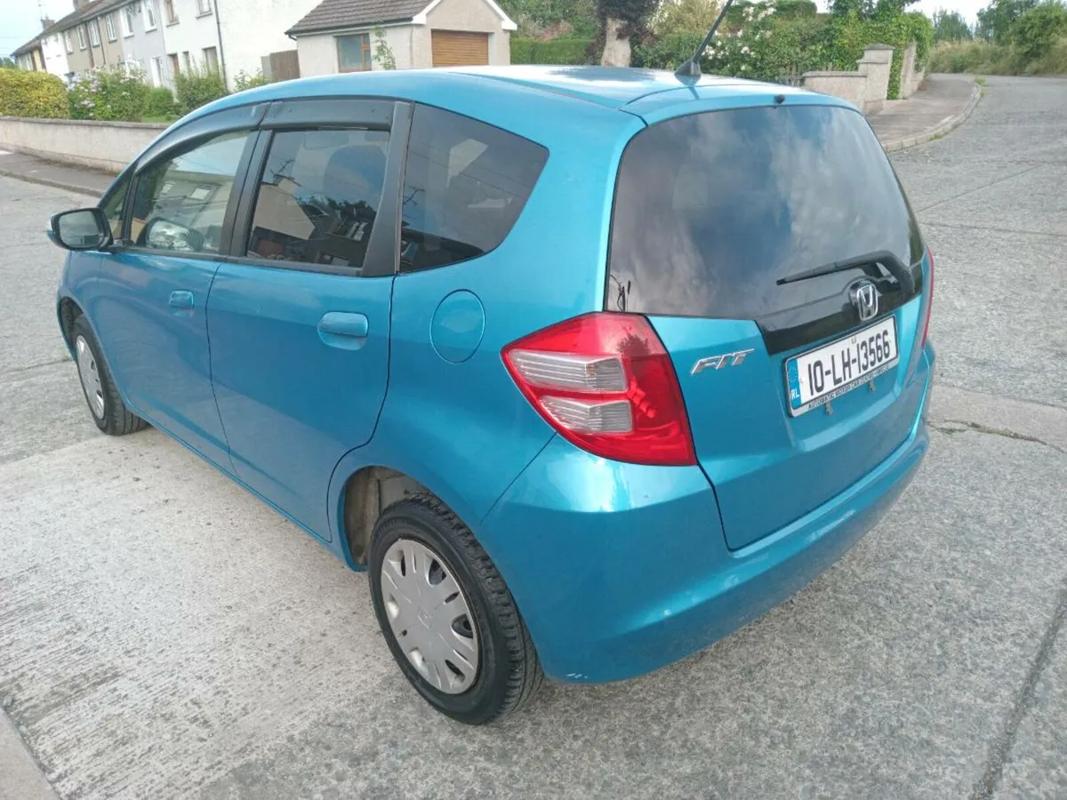 2010 Honda fit Automatic  1.3 petrol  nct  11/25 - Image 4
