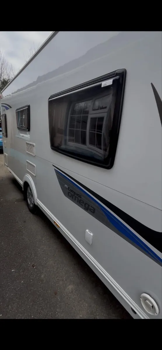 Caravan - Image 1