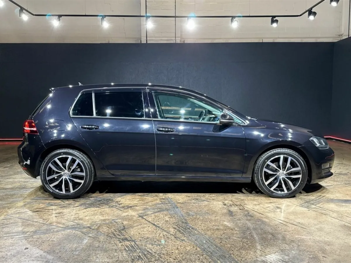 Volkswagen Golf 1.4 TSI AUTOMATIC - CRUISE CONTROL - Image 3