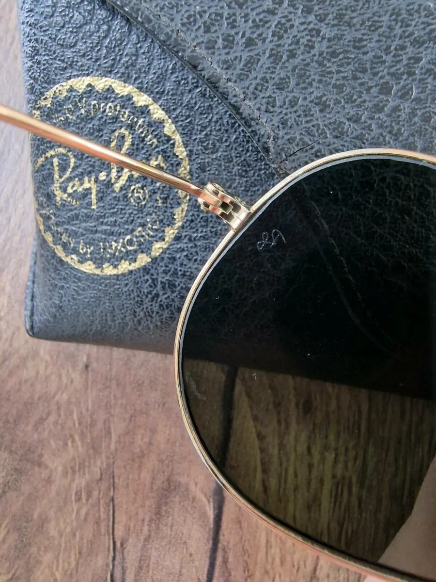 Ray Ban Aviator Sunglasses - Image 2