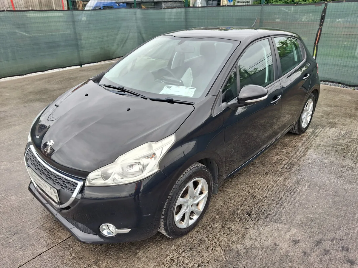 2012 Peugeot 208  1.2 Petrol - Image 3