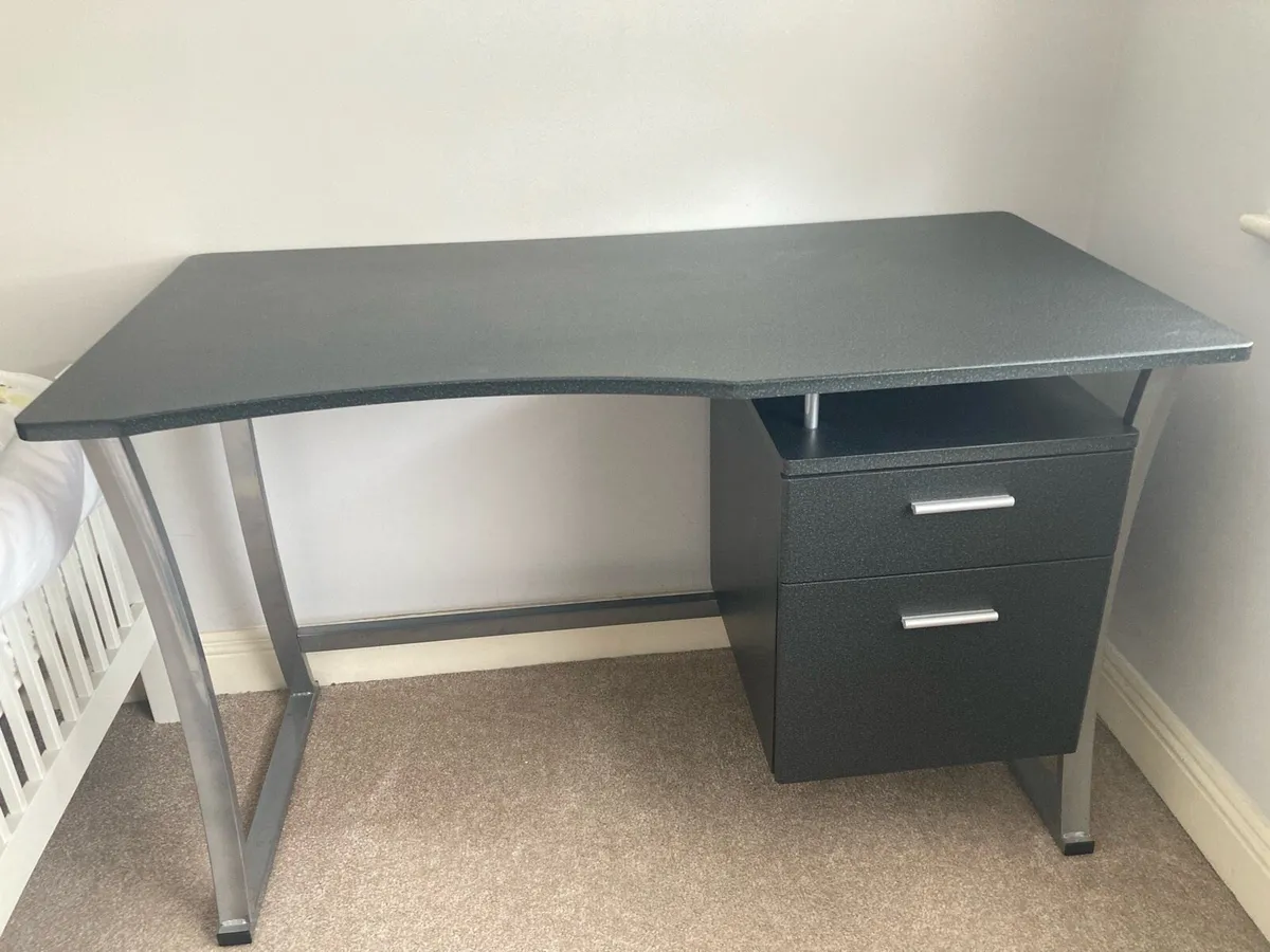 Computer/ Study Desk