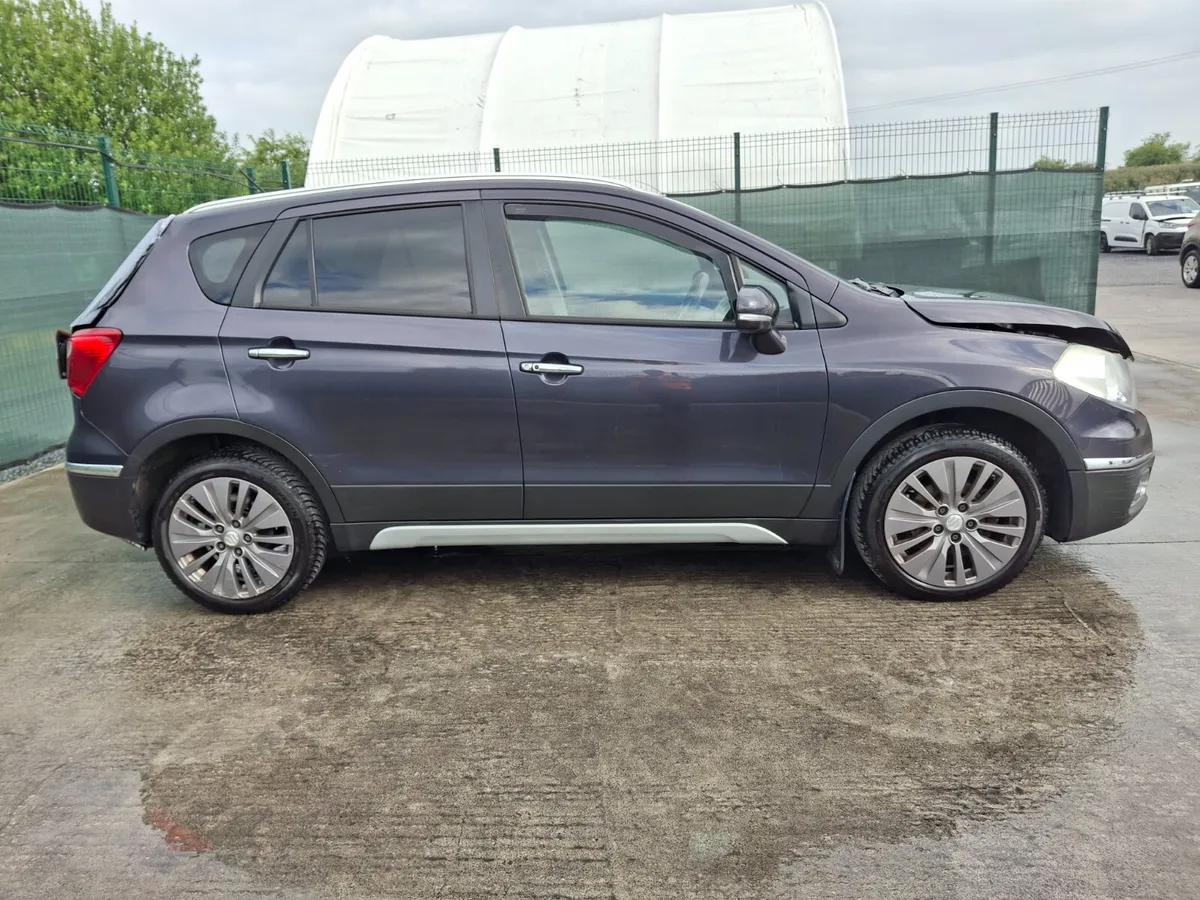 2016 Suzuki SX4  S- Cross  Diesel - Image 4