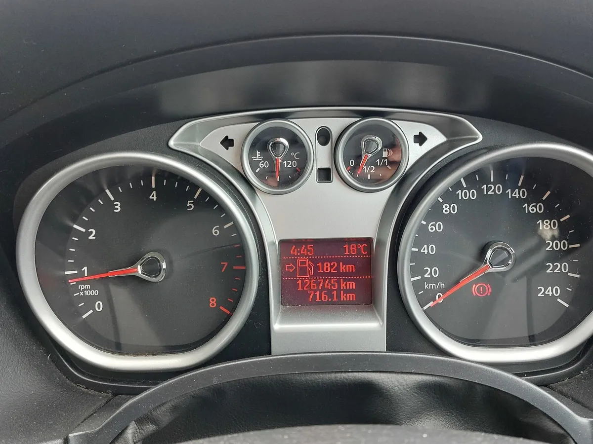 Ford Focus 2008  -  DEPOSIT TAKEN - Image 2