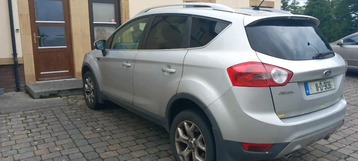 FORD KUGA - Image 4