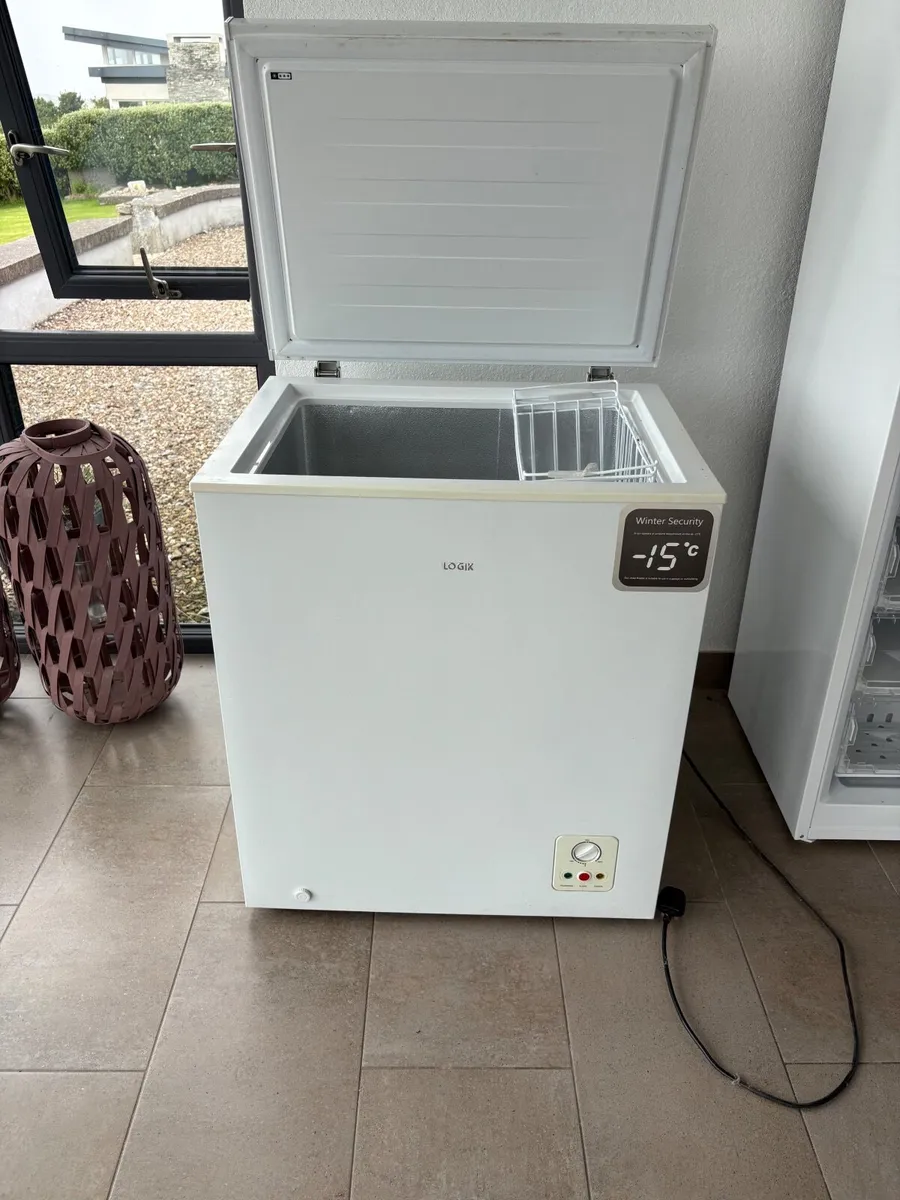 Chest Freezer - Image 1
