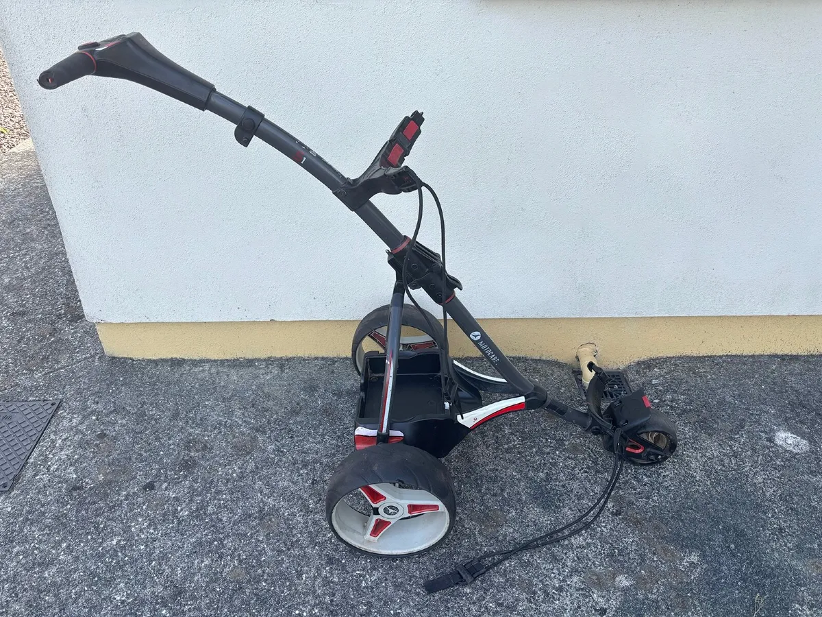 MotoCaddy S1 Electric Golf Trolly - Image 4