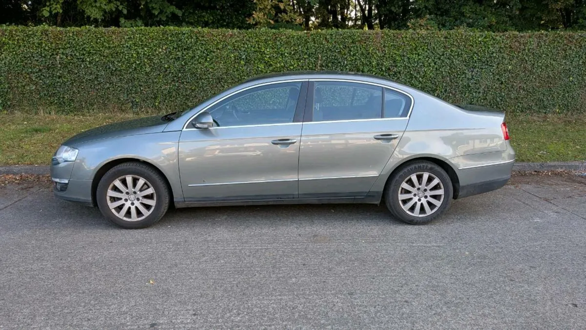 2009 VW Passat 1.4 TSI Auto - Image 1