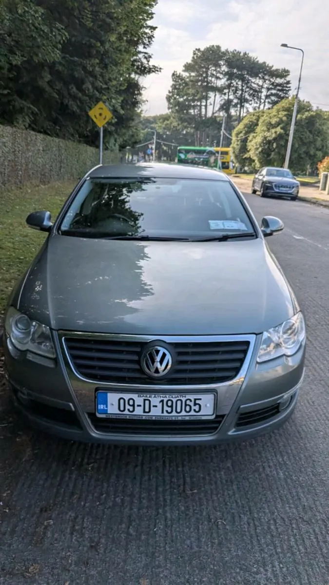 2009 VW Passat 1.4 TSI Auto - Image 2