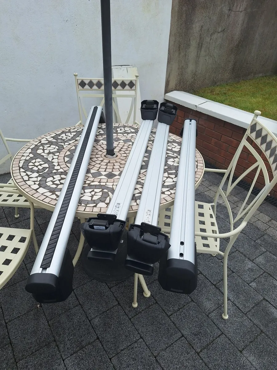 HBB Audi Q5 Roof Racks - Image 1