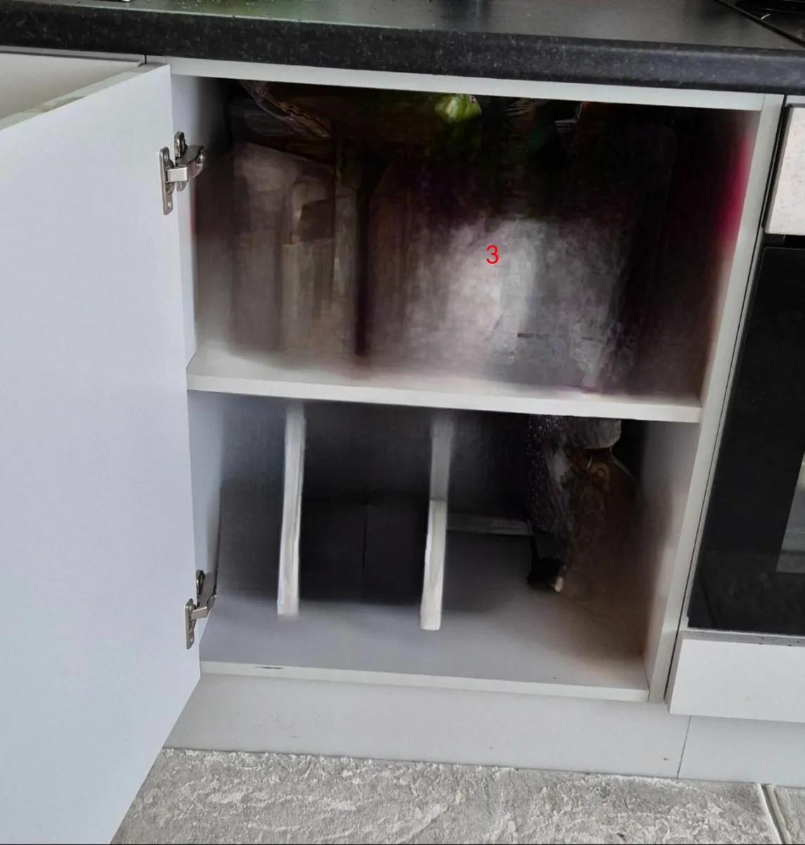 Kitchen units. - Image 3