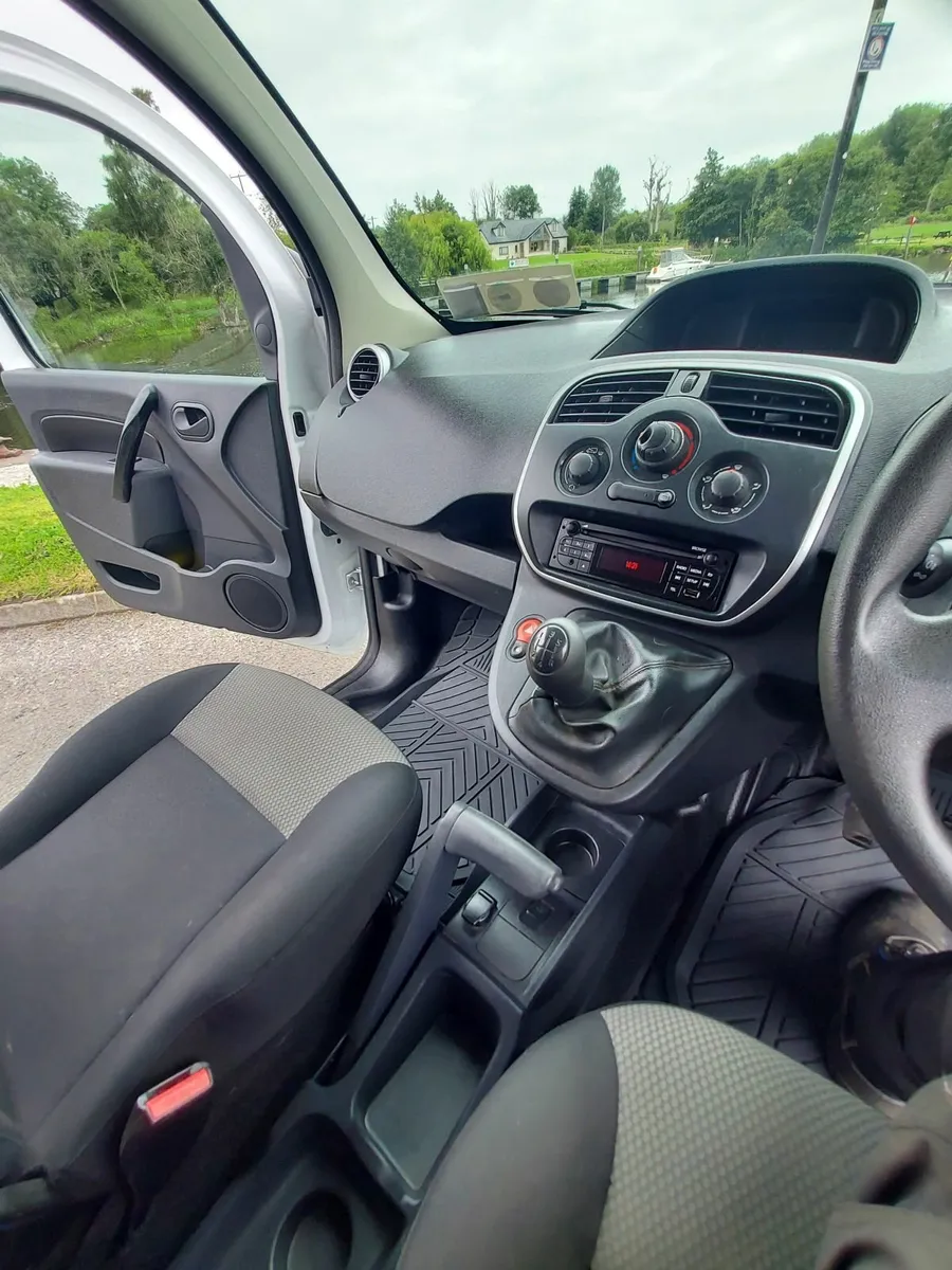 Renault Kangoo 2019 - Image 2