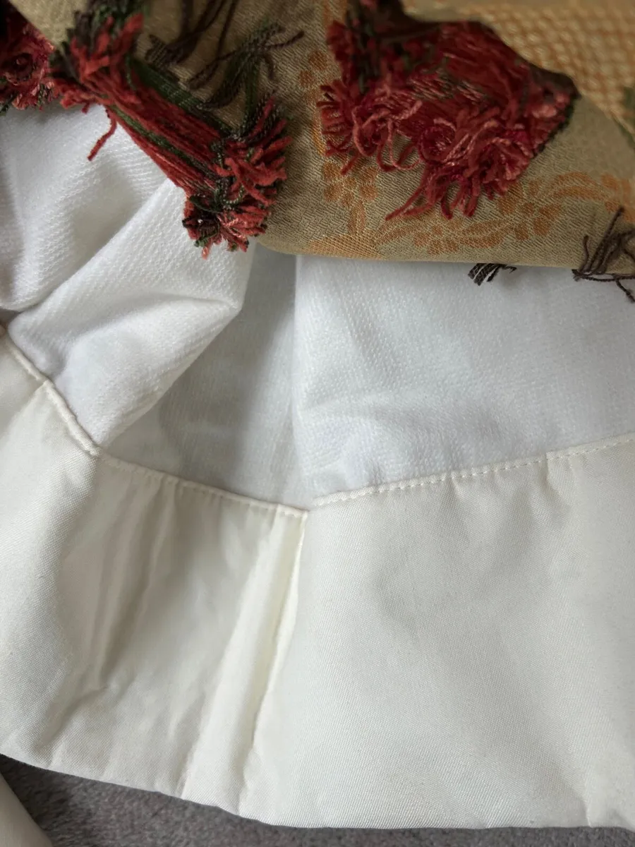 Curtains and Curtain Pole - Image 2