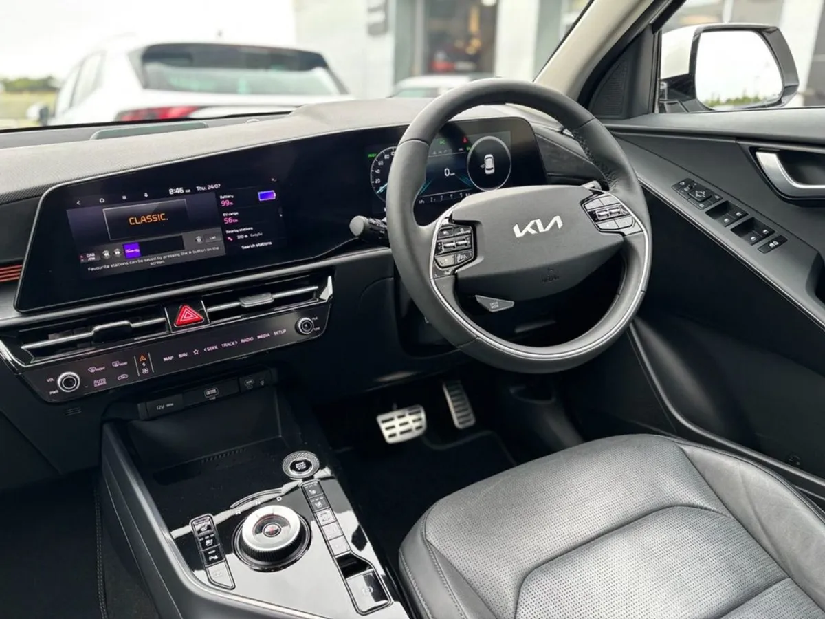 Kia Niro 1.6 K4 Plug in Hybrid Automatic - Image 2