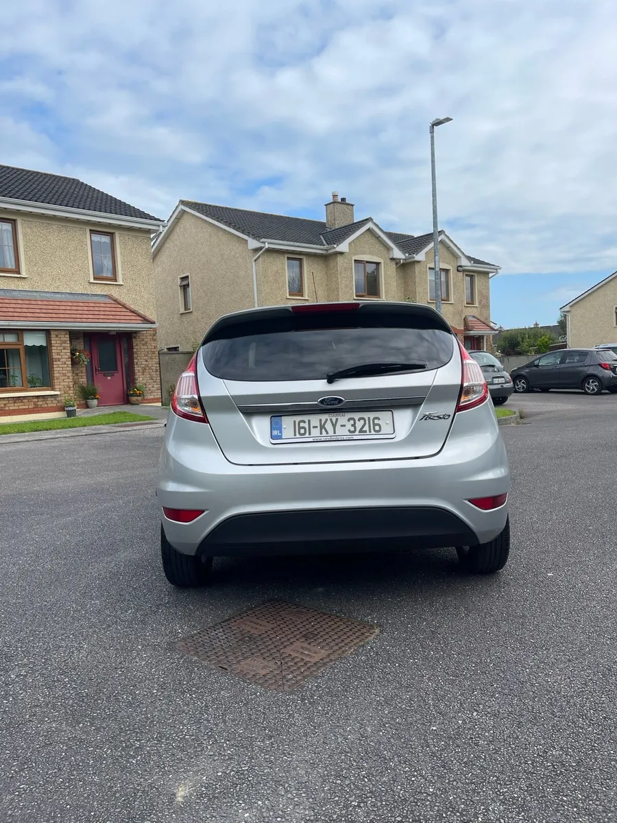 Ford Fiesta 2016 1.5D TITANIUM - Image 4