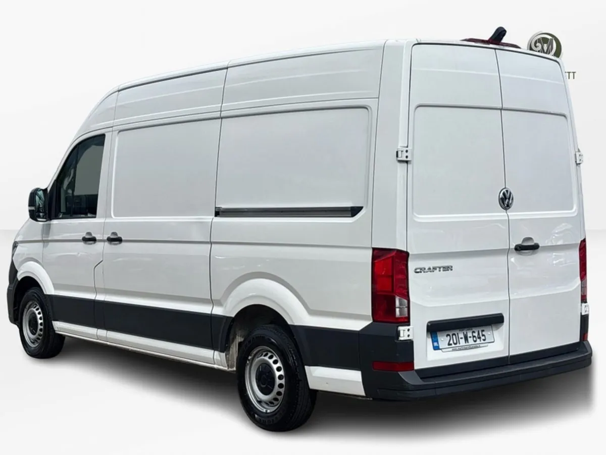 Volkswagen Crafter 30 MWB 140HP Manual 6speed FWD - Image 4