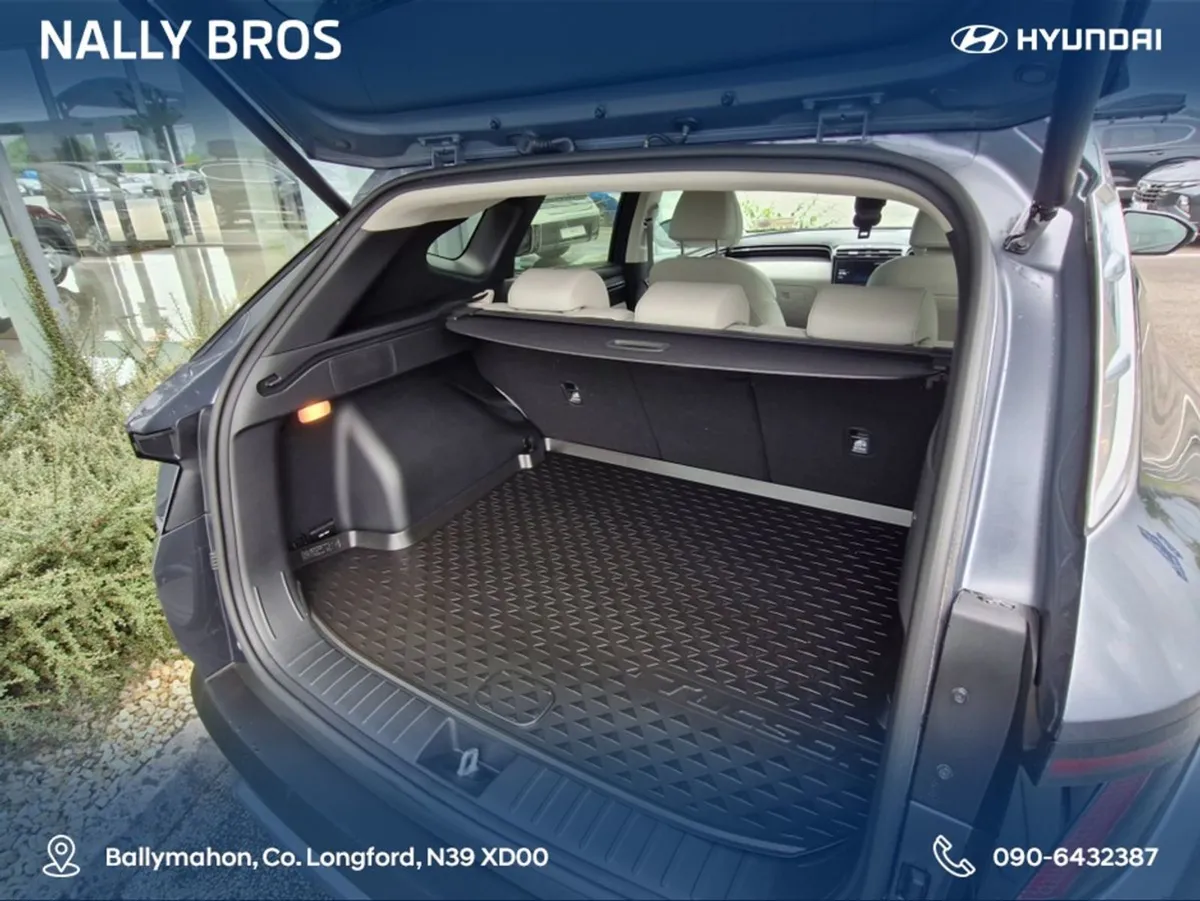 Hyundai Tucson Executive Plus 5DR - Image 4