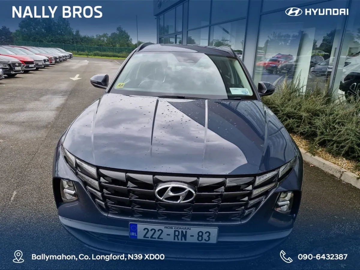 Hyundai Tucson Ix35 Executive 4WD 5DR Auto - Image 4