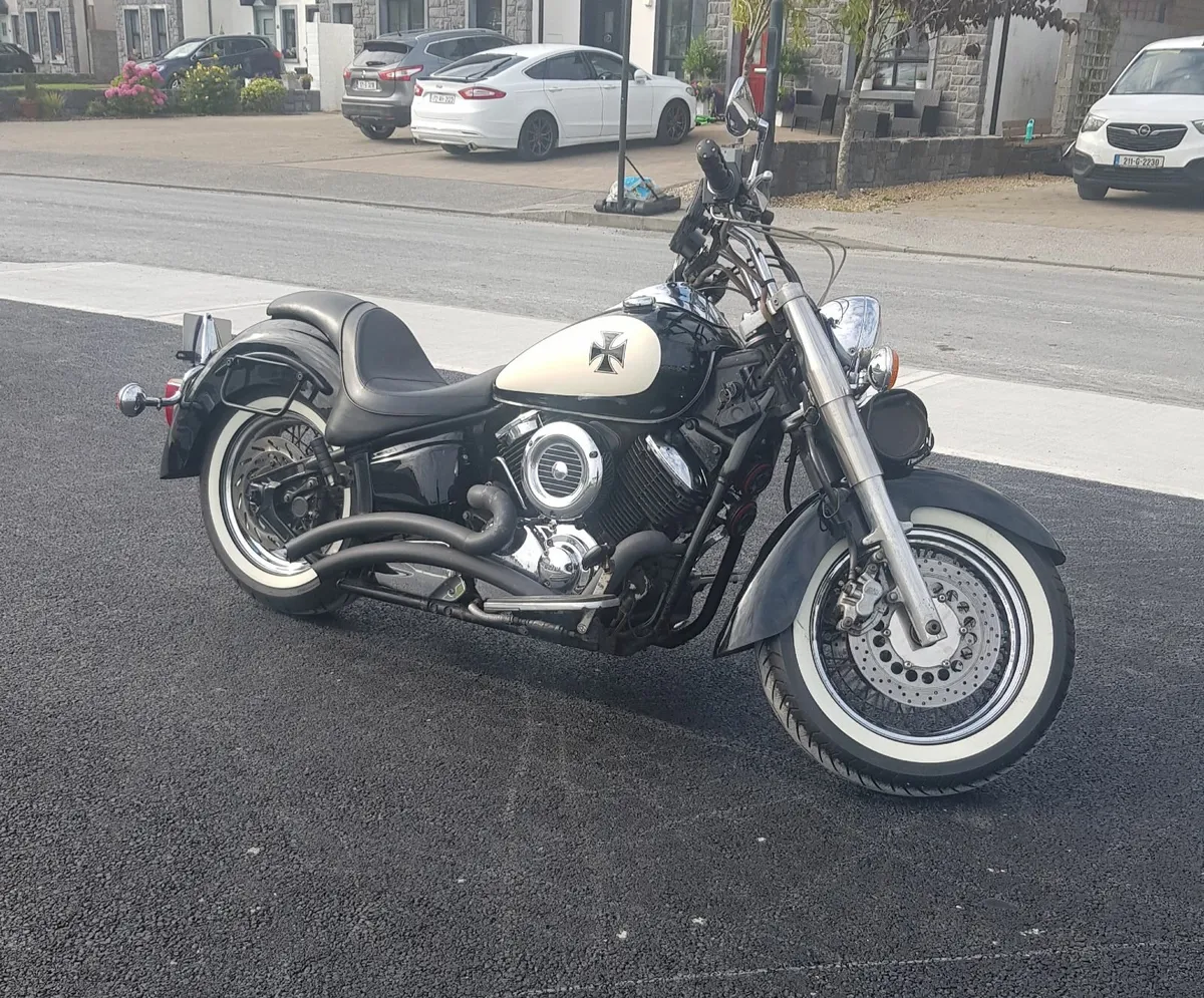 YAMAHA Dragstar 1100 - Image 1
