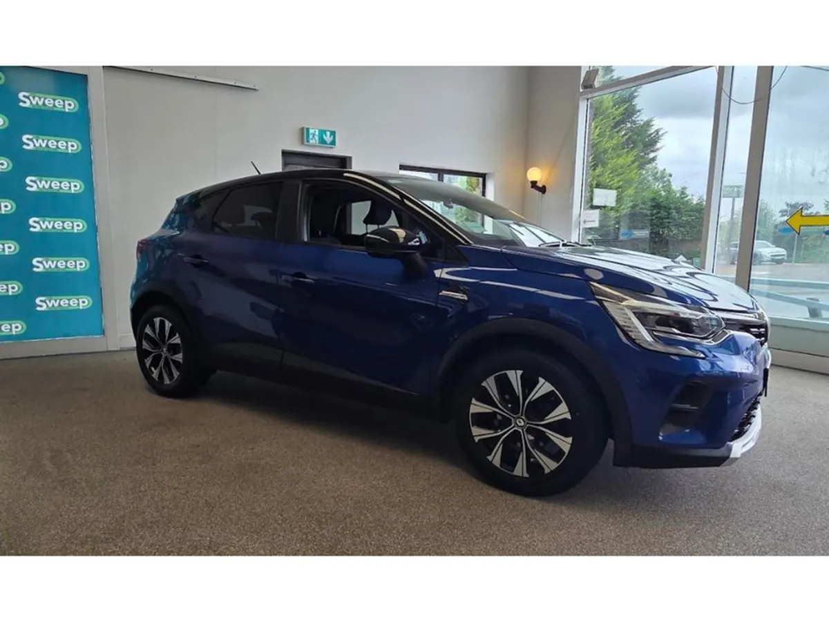 Renault Captur Limited Edition Naeb TCE 90 5DR - Image 3