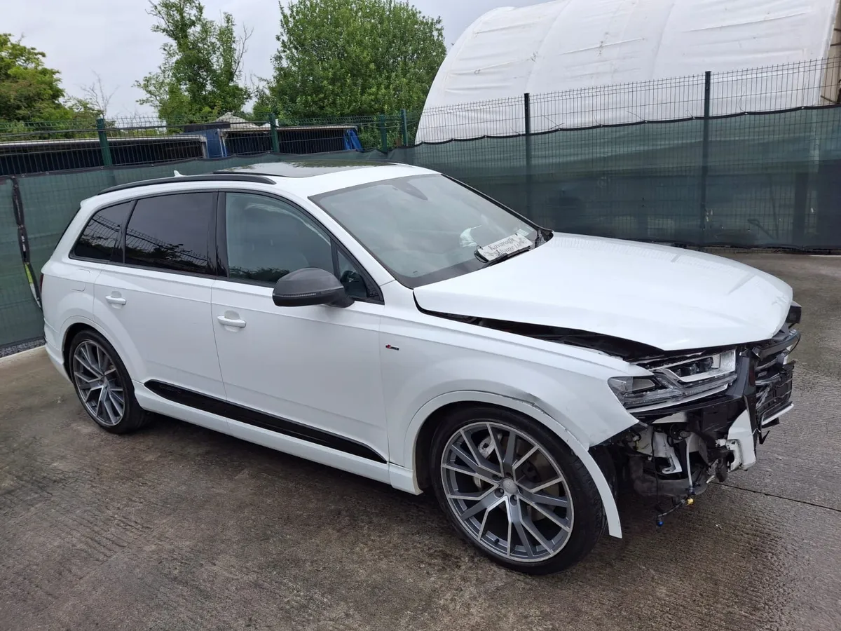 2016 Audi Q7 S-Line 3.0Tdi Automatic 7 seater - Image 4
