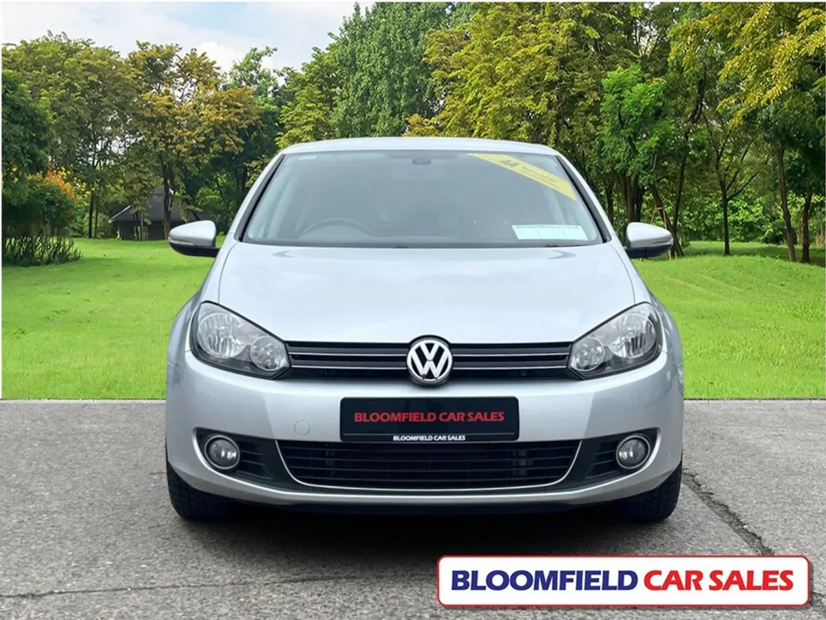 Volkswagen Golf 1.2 Petrol  Automatic // Immacula - Image 2
