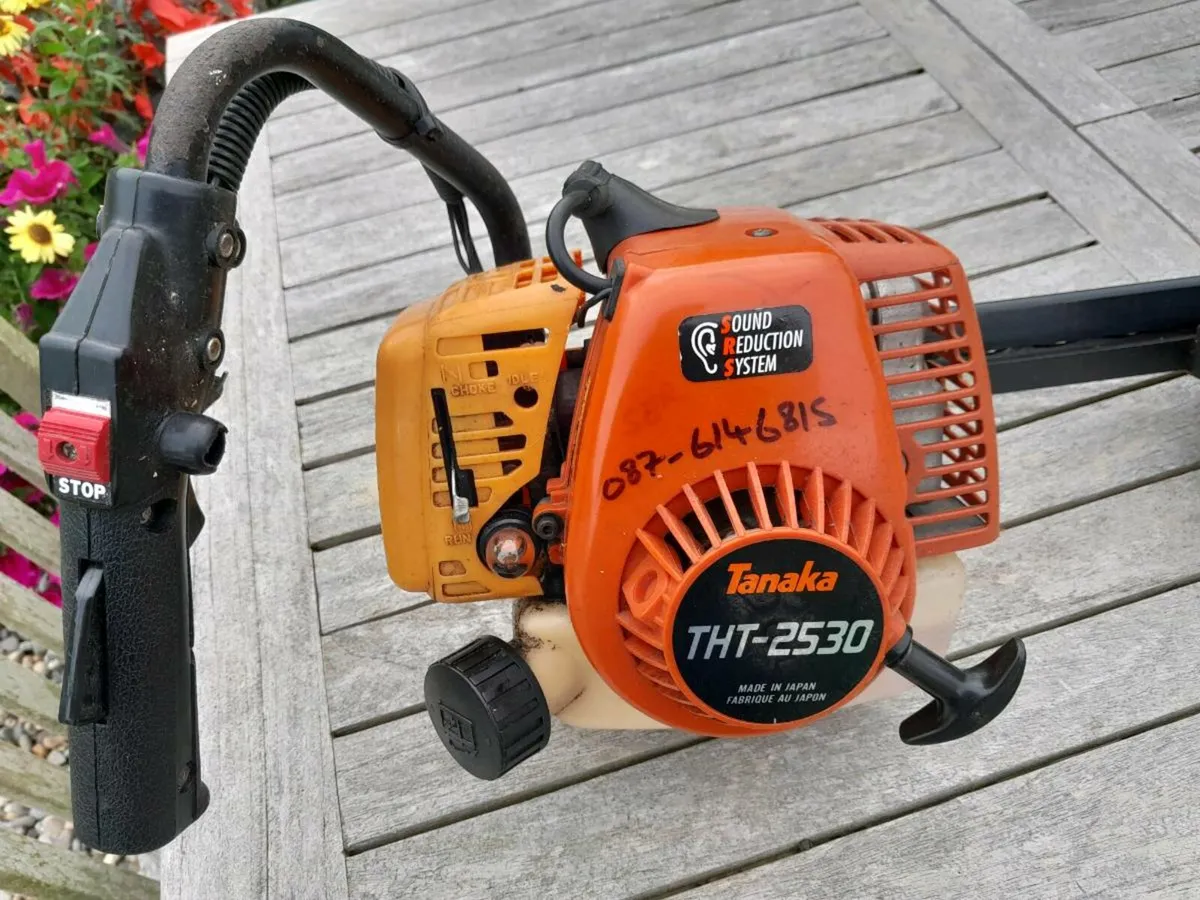 Hedge cutter - Image 1