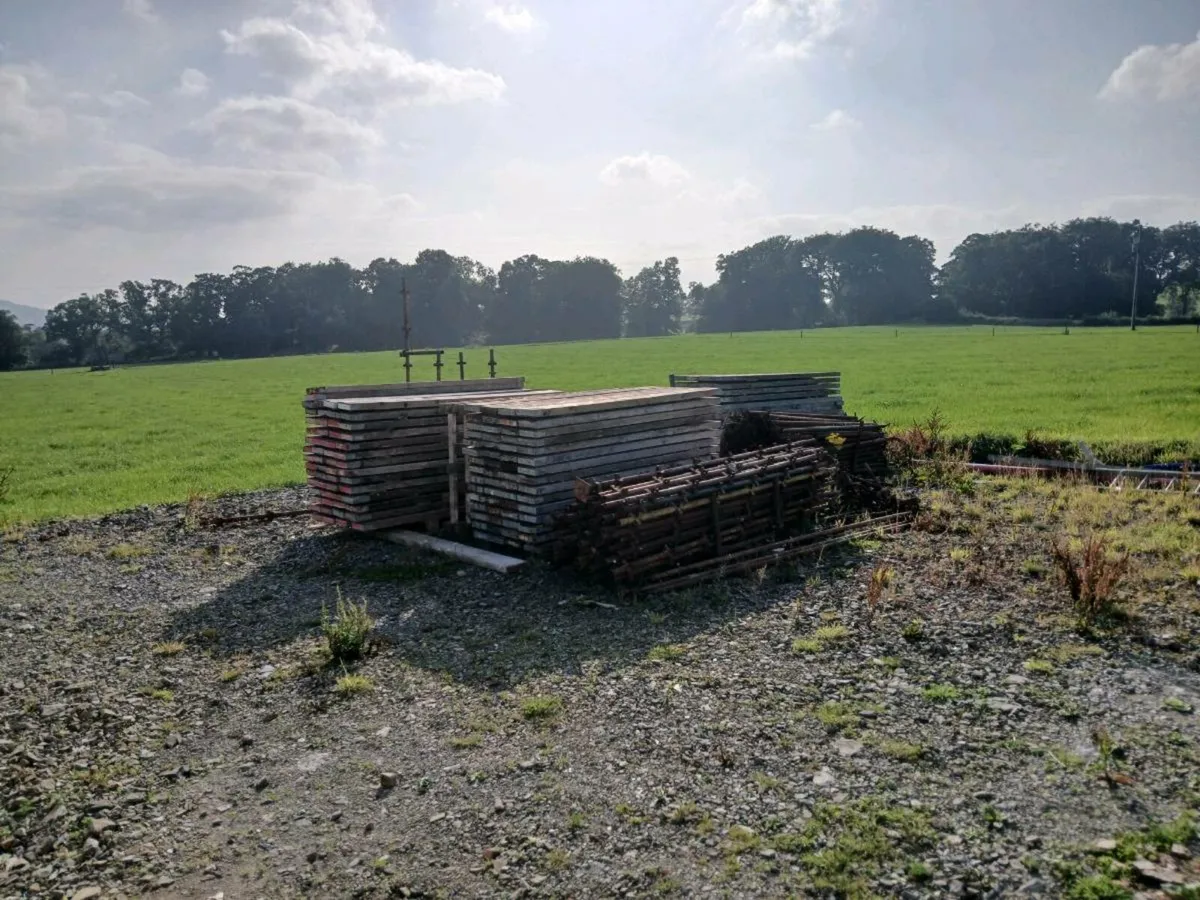 Scaffolding - Image 1