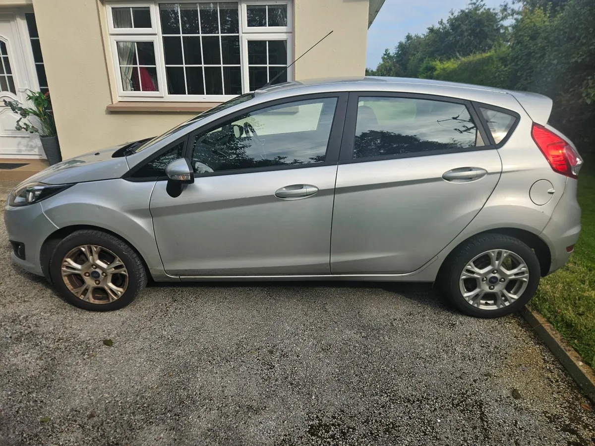 Ford Fiesta 2017 - Image 4